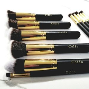 Makeup brush set, 11 pc. By "Celia"